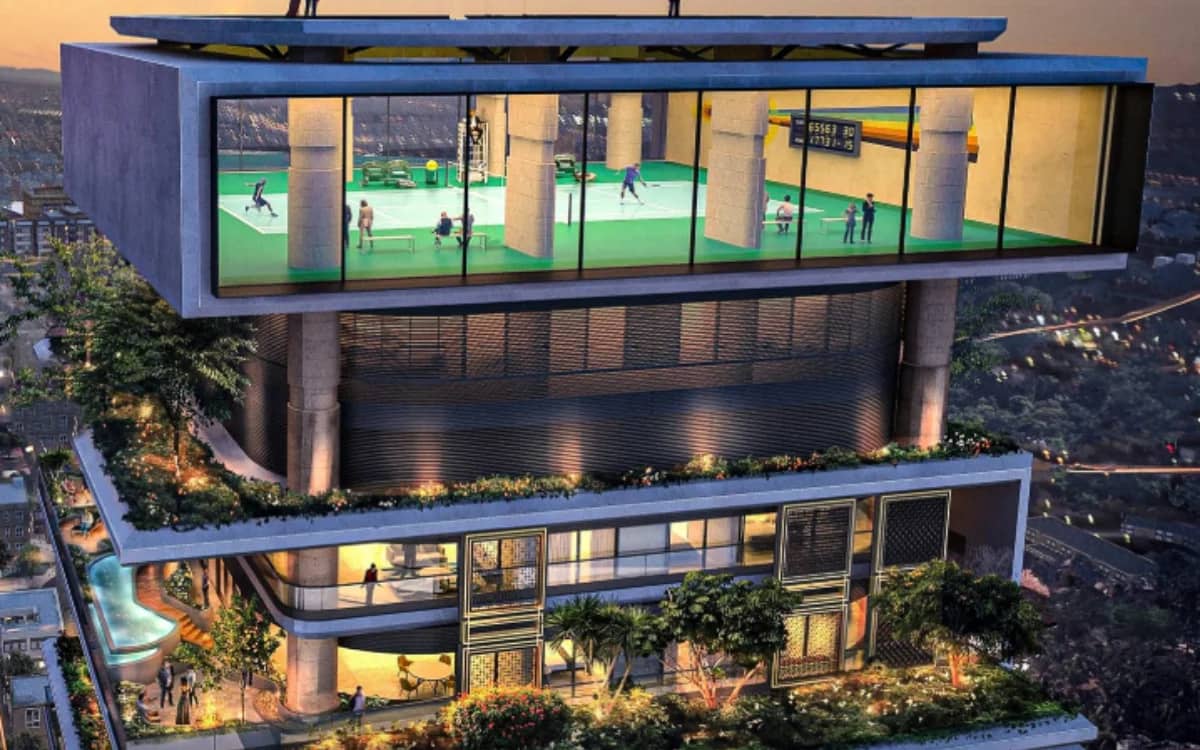 mukesh-ambani-home-is-27-floor-earthquake-proof-vertical-city