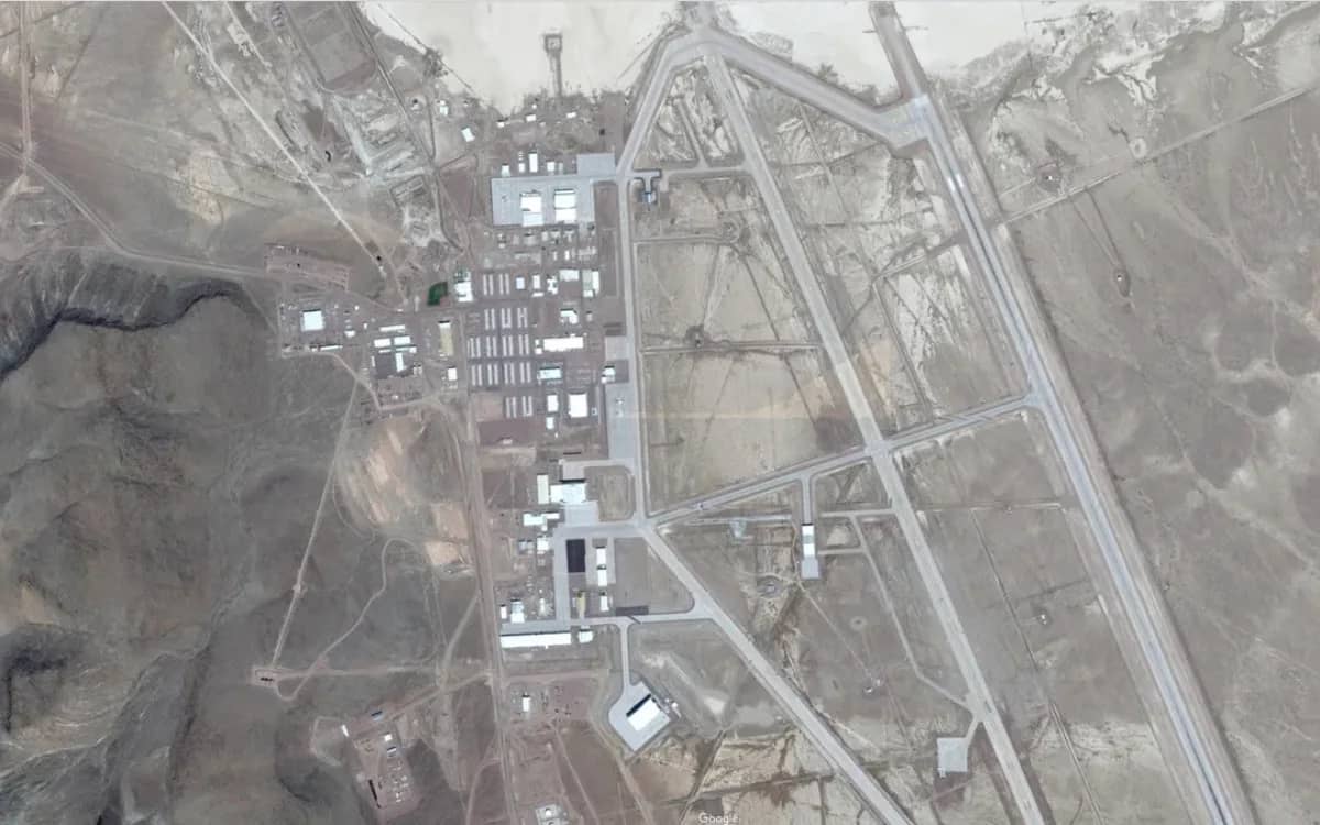 nevada-national-geographic-pilot-see-how-close-area-51-restricted-airspace