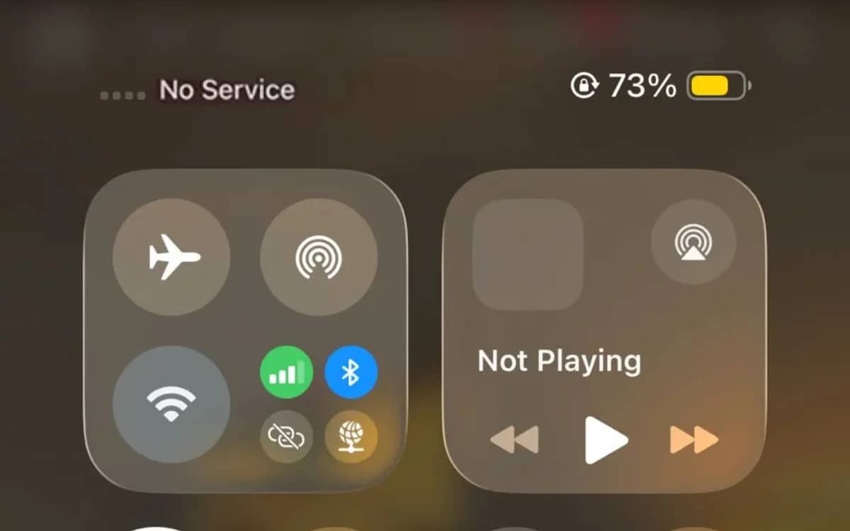 This is what it's like using Apple CarPlay without any cell service