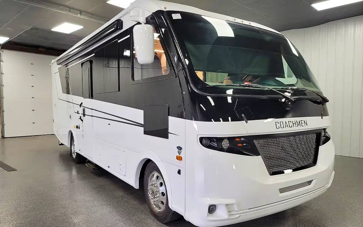 european-rv-coachmen-euro-motorhome