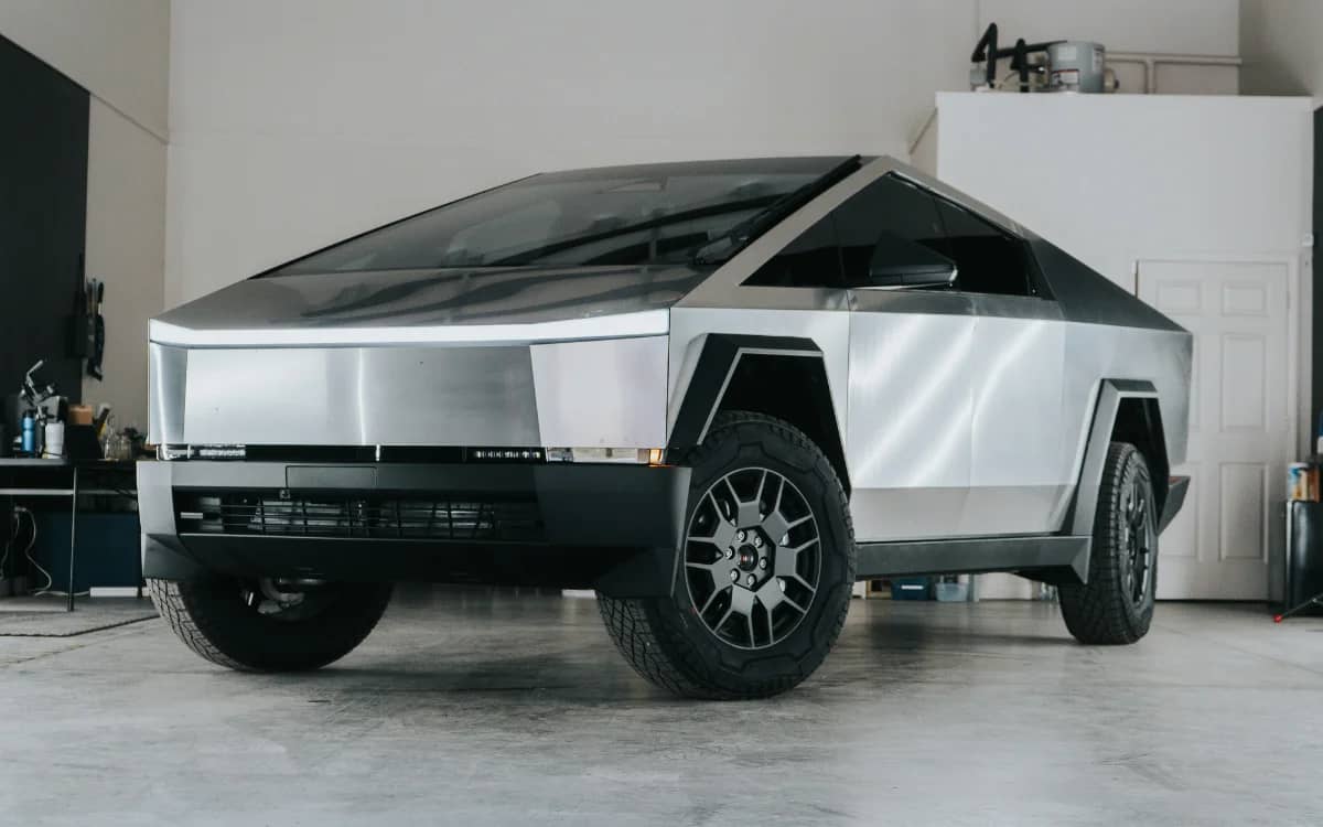 tesla-cybertruck-latest-price-electric-vehicle