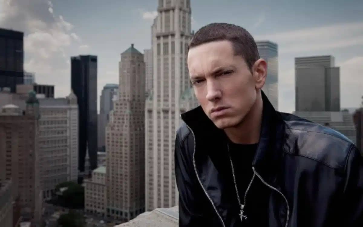 eminem-from-battle-rapper-to-millionaire-unveiling-his-net-worth