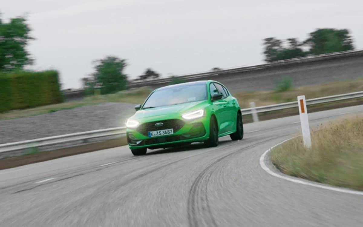 ford-build-final-focus-germany