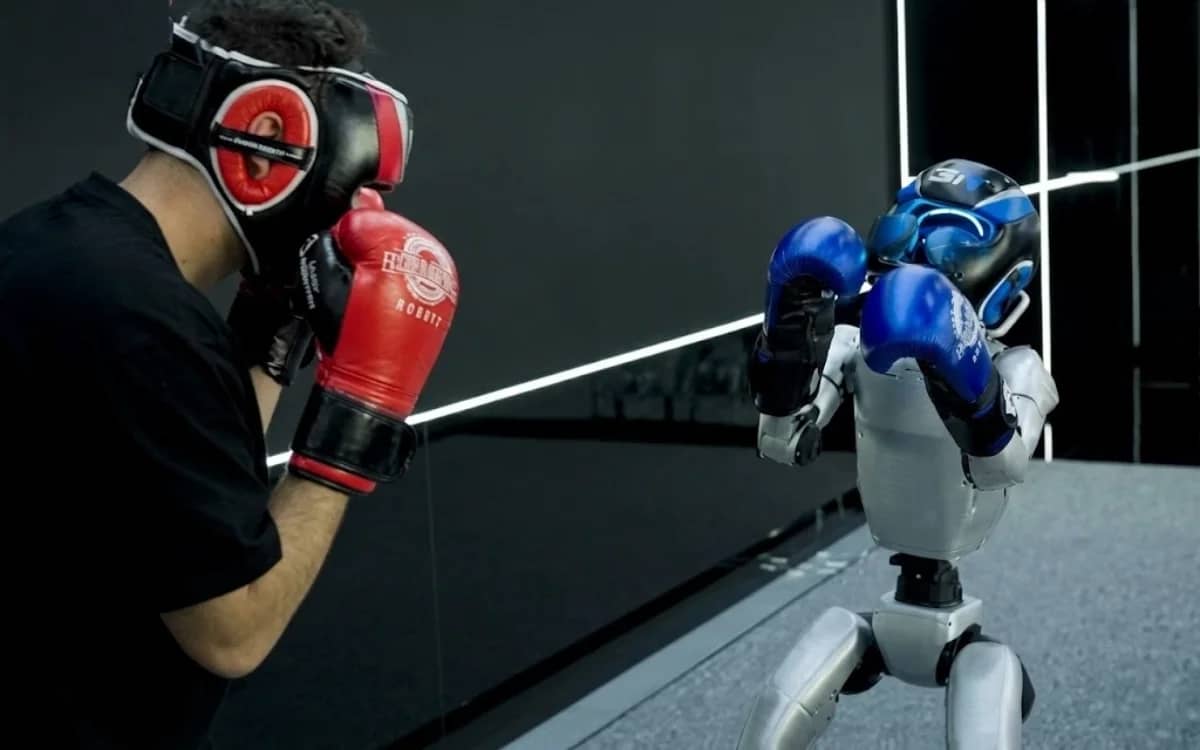 A Unitree robot had a boxing match with a human and it turned into prime Muhammad Ali in hilarious footage