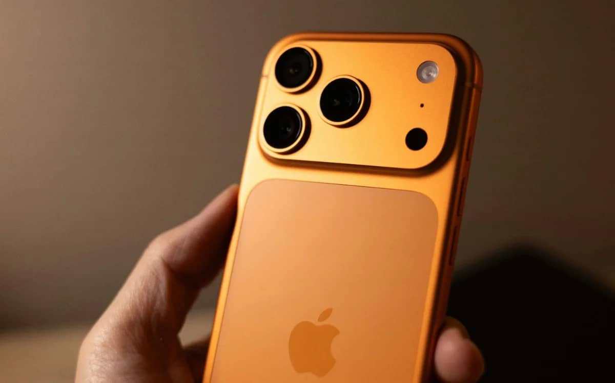 why-apple-iphone-17-pro-selling-china-orange