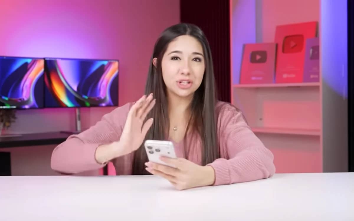 Woman tests some of the most viral iPhone myths to see if they're actually true or just plain false