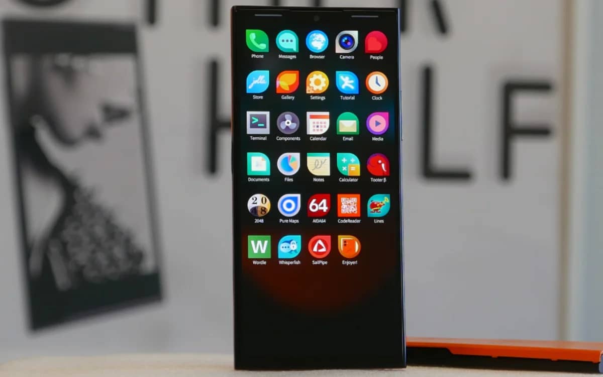 new-jolla-smartphone-built-to-free-people-from-google-apple