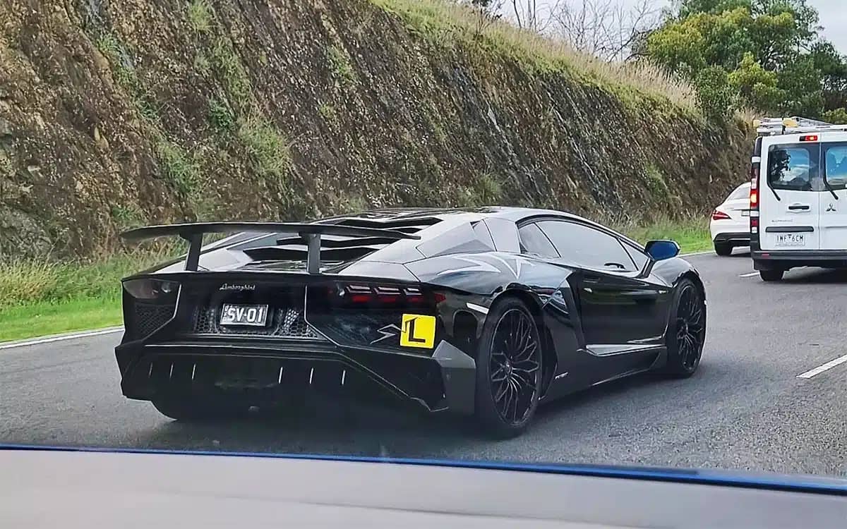 16-year-old-learning-lamborghini-aventador