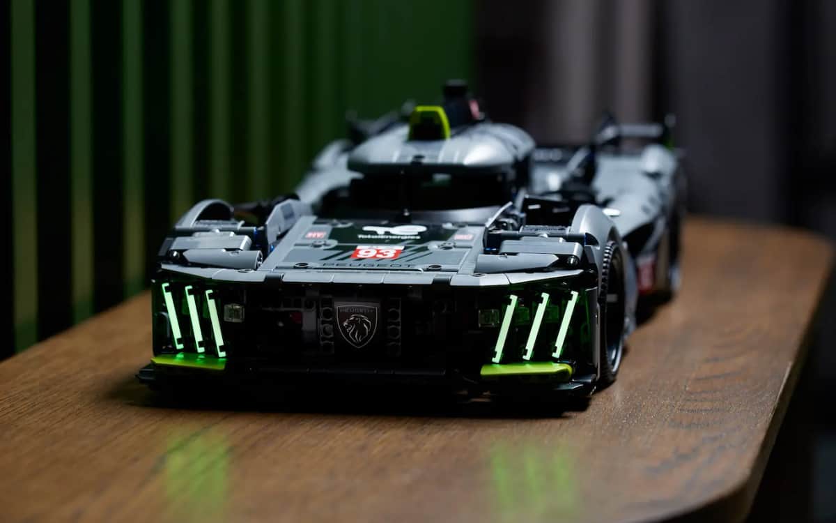 The LEGO Technic PEUGEOT 9X8 is the brand’s coolest set yet