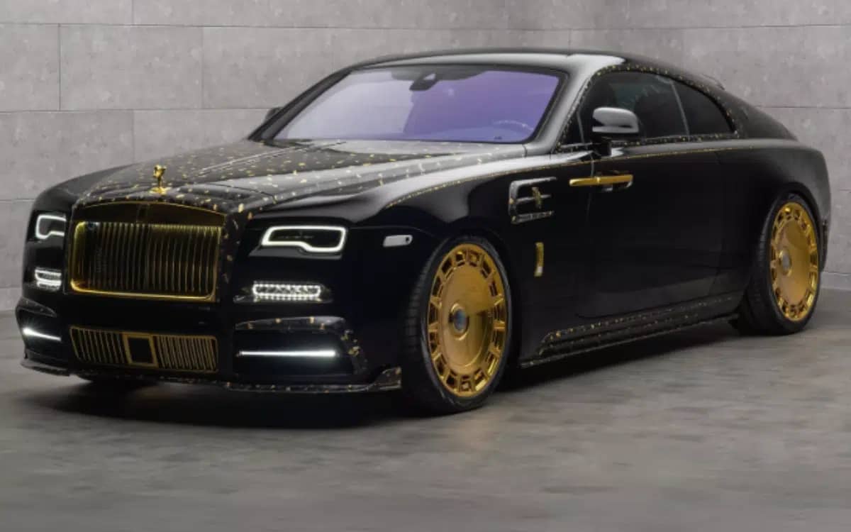 mansory-rolls-royce-wraith-gold-linea-d-oro