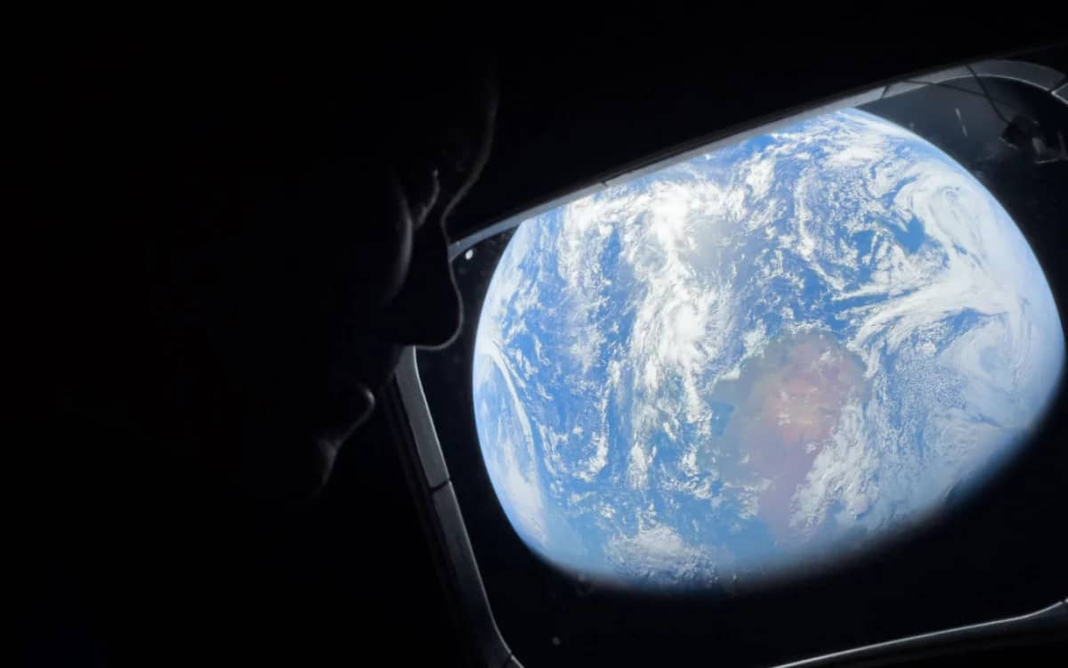 The Artemis II crew is re-entering Earth's atmosphere at 24,000 mph and NASA says despite a known heat shield flaw the astronauts will be just fine