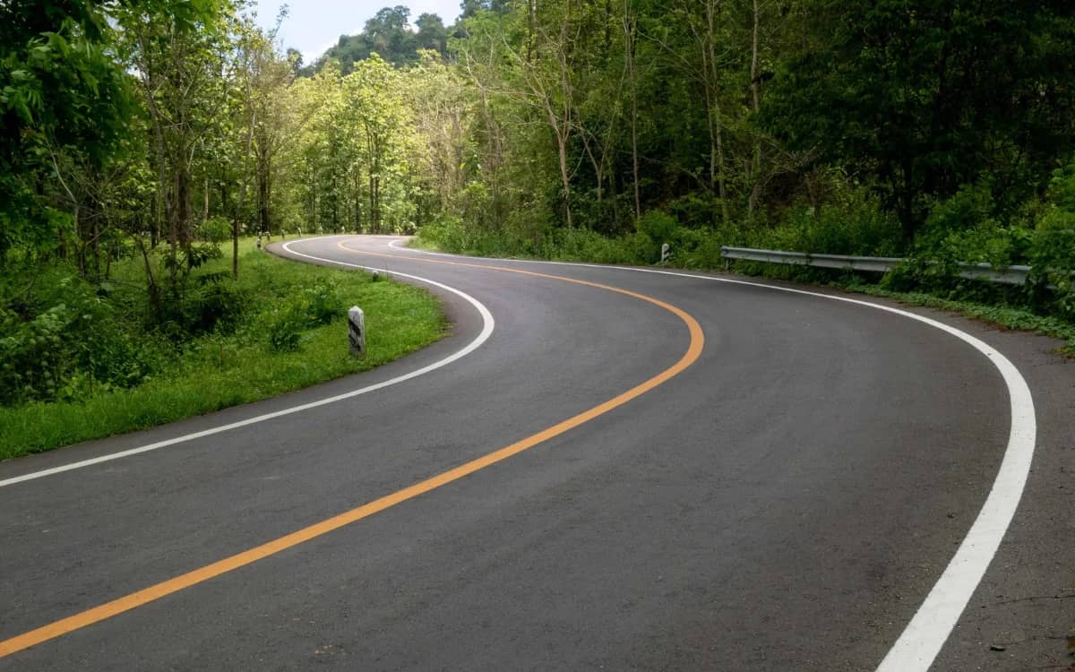 orange-lines-us-freeway-construction-zones