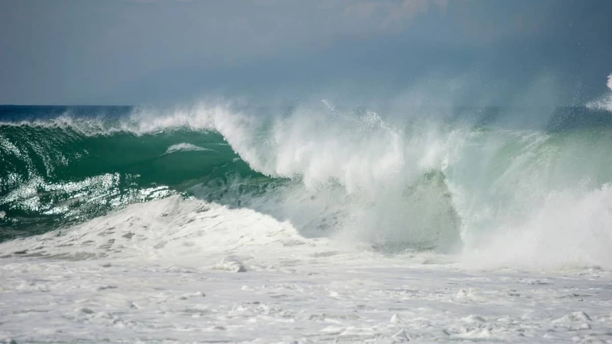 Sea phenomenon was always believed to be a myth made up by sailors until satellites stunningly proved it to be true