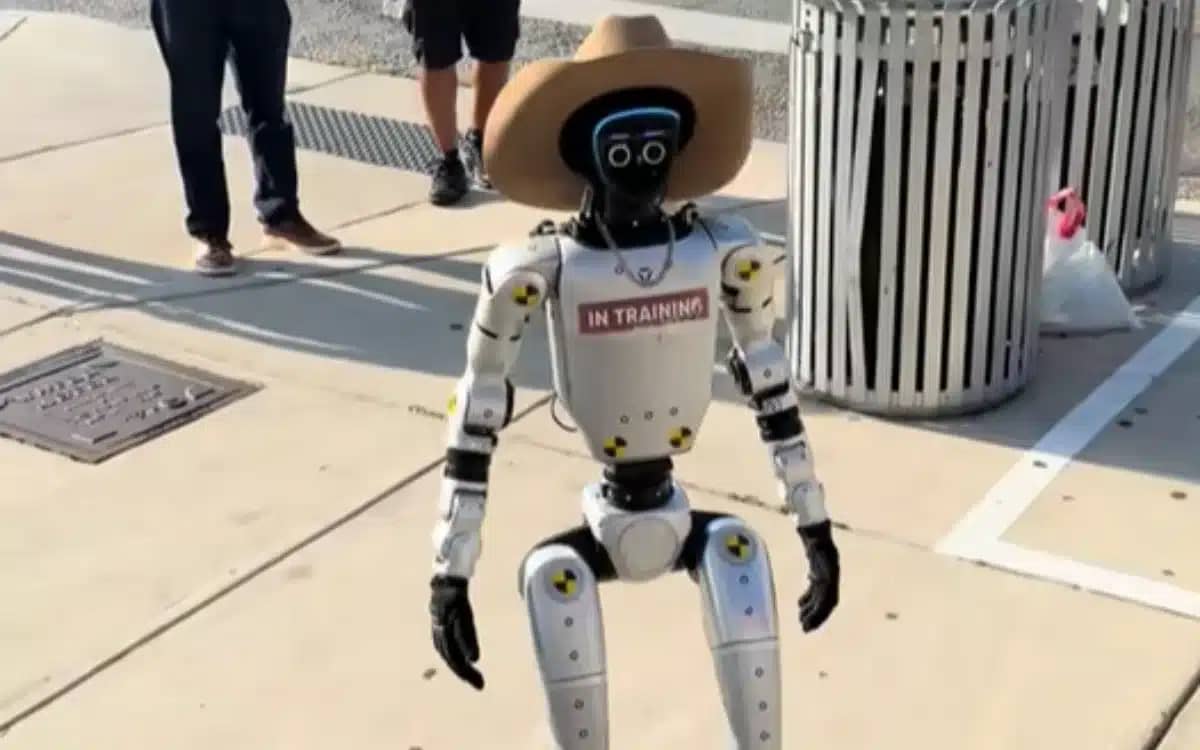 A.I. yippee ki-yay! Downtown Austin just got its own cowboy robot