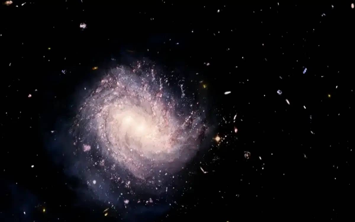 Scientists reveal how you could safely enter a supermassive black hole