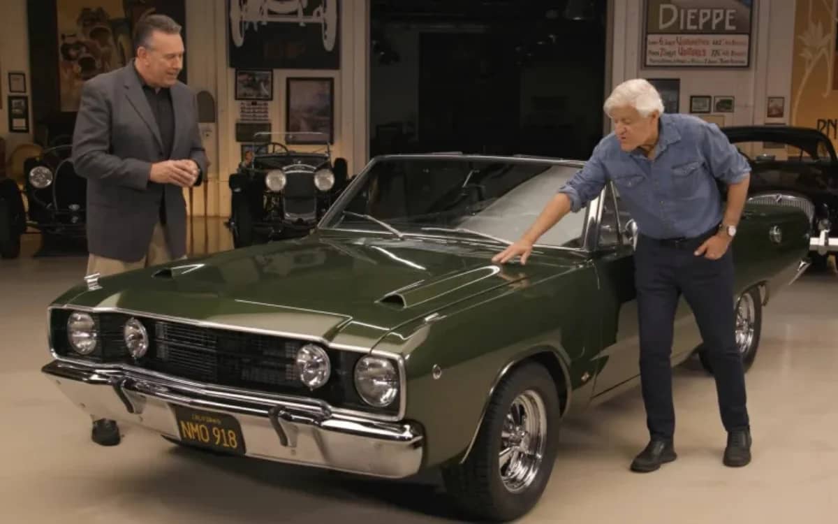 jay-leno-drives-dodge-dart-gts-from-mannix
