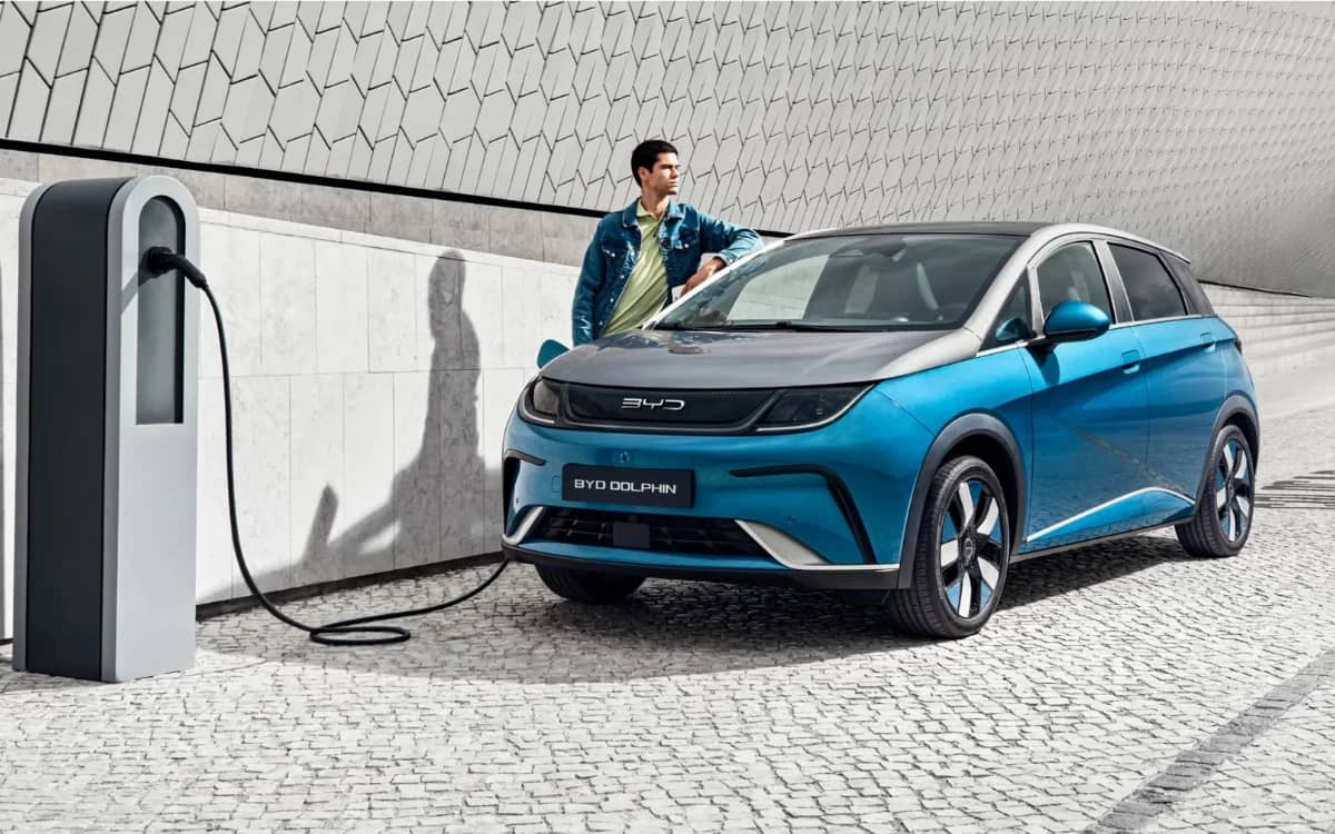 byd-five-minute-ev-chargers-could-settle-electric-petrol-debate