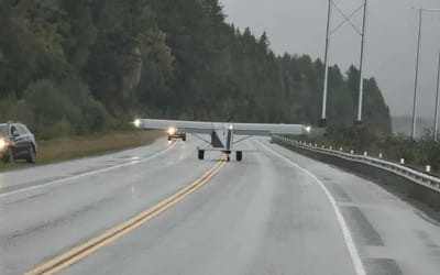 Pilot emergency lands on Alaska highway then takes off from the road instead of waiting for help