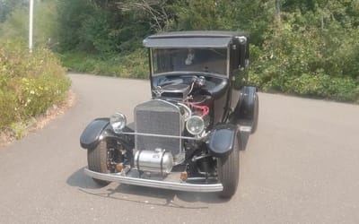 1927 Ford Model T got a HEMI and became a hot rodder