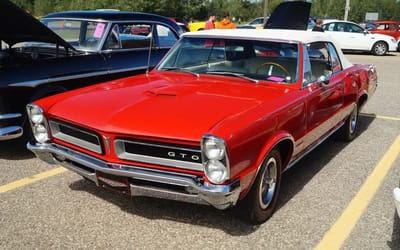 Extremely rare 1965 Pontiac GTO Tri-Power has a secret hiding in plain sight