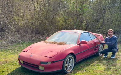 US man told he can have abandoned 1990 Toyota MR2 turbo for free if he can fix it and get it running again