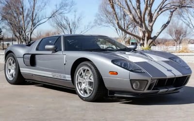 This 2006 Ford GT just sold for an insane amount