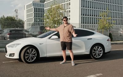Man drives 11-year-old Tesla Model S P85D with over 160,000 miles to see if it's a good buy in 2026 and he immediately finds something remarkable
