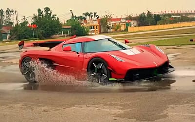 Man rebuilds a 1991 Toyota into an incredible 2025 supercar