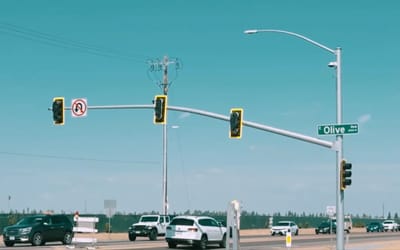 traffic-light-california-fresno-ten-months-turn-on
