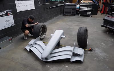 Man is 3D-printing an entire $20,000,000 F1 car that will run and drive just like a regular one would