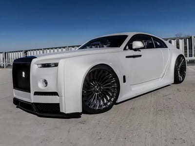 Rolls-Royce Wraith Apollo White Edition looks like something from 2065