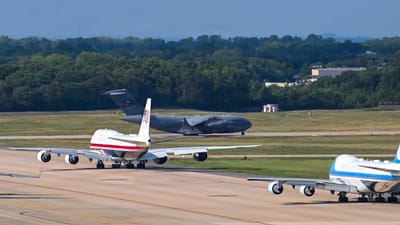 air-force-one-the-beast-presidential-limo-retired