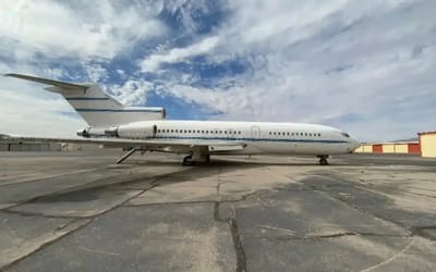 Abandoned Boeing 727 sitting idle at El Paso Airport for decades was bought for the price of 10 iPhones