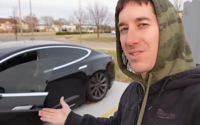 Abandoned Tesla Model S stuck in parking lot for months won’t move an inch, mechanic wants to restore it but there’s a problem