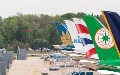 why-airlines-dont-own-the-planes-they-fly