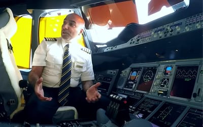 Airbus A380 captain explains how to fly the plane, and now people say they're ready to take the controls