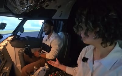airbus-pilot-flies-boeing-787-comparison-video