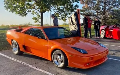 Kansas man turned his Pontiac Fiero into a convincing Lamborghini replica and is selling it for $15,000