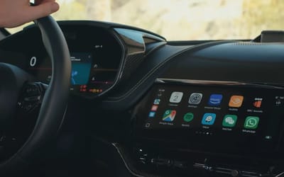 apple-carplay-ios-26-video-update
