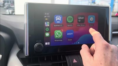 simple-apple-carplay-feature-is-a-life-saver