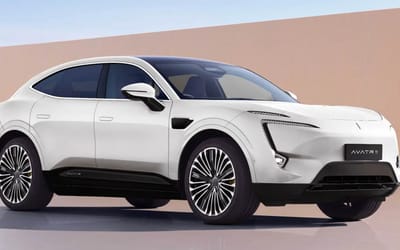 Man praised for his 'calm' explanation of why Lidar and vision is the best for full self-driving cars