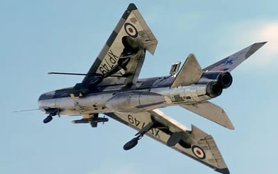 British engineer accidentally took off in XM135 fighter jet in terrifying baptism of fire