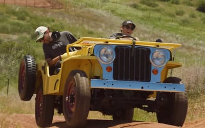 US guys drive an 80-year-old Jeep on the freeway and quickly figure it's not cut out for it