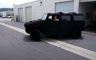 California man painted his Hummer with the blackest paint in the world and it basically disappeared