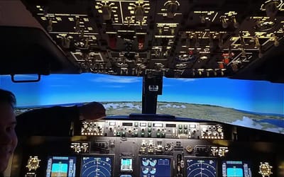 Dad builds Boeing 737-800 flight simulator in his garage with cockpit close to real thing