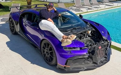 bugatti-broken-chiron-pur-sport-mat-armstrong