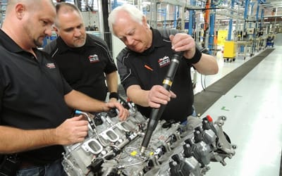 Corvette owners can hand-build their own engines starting this spring