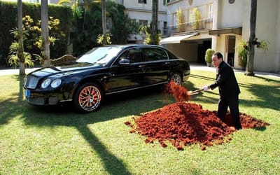 Billionaire buried his Bentley so he could have it in heaven and it turned out to be a genius move