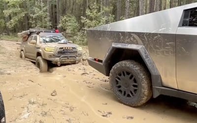 Florida video shows Cybertruck conquering muddy obstacle and rescuing trapped off-road vehicle