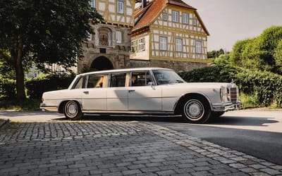 Mercedes spent $3 million and nearly a decade restoring this limo and now nobody wants it